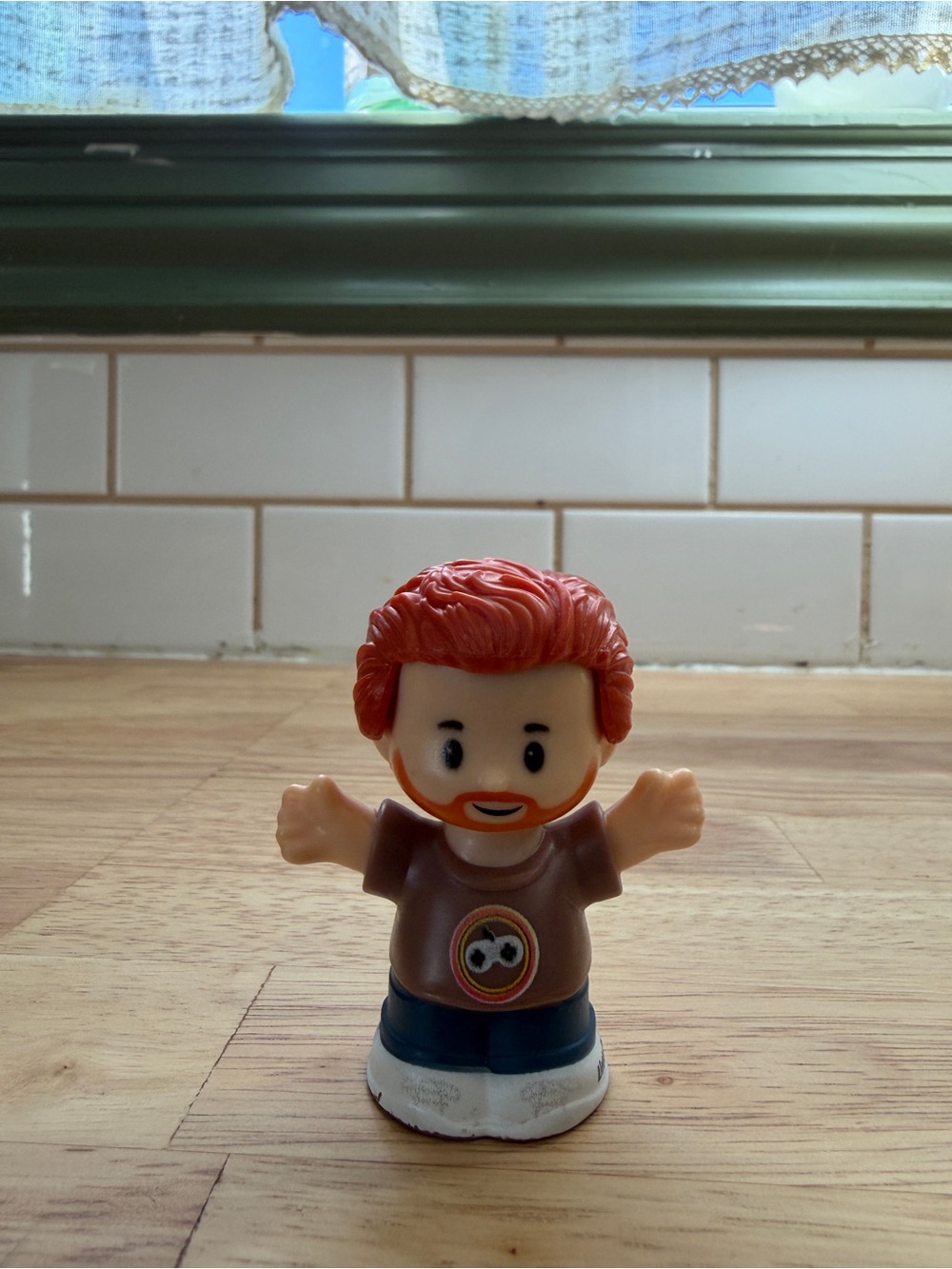5 for $30! Fisher Price Little People Red-Haired / Beard with Video Game Shirt